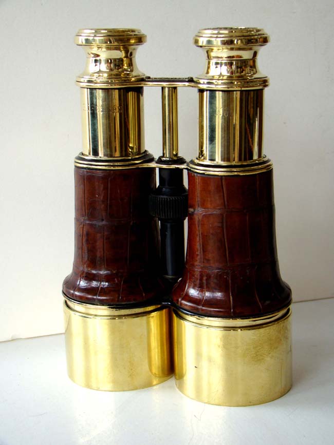 An exceptionally fine pair of Antique Binoculars dated 1901 and made by "W.Watson & Sons, Opticians, 313 High Holborn str., London." — image 3